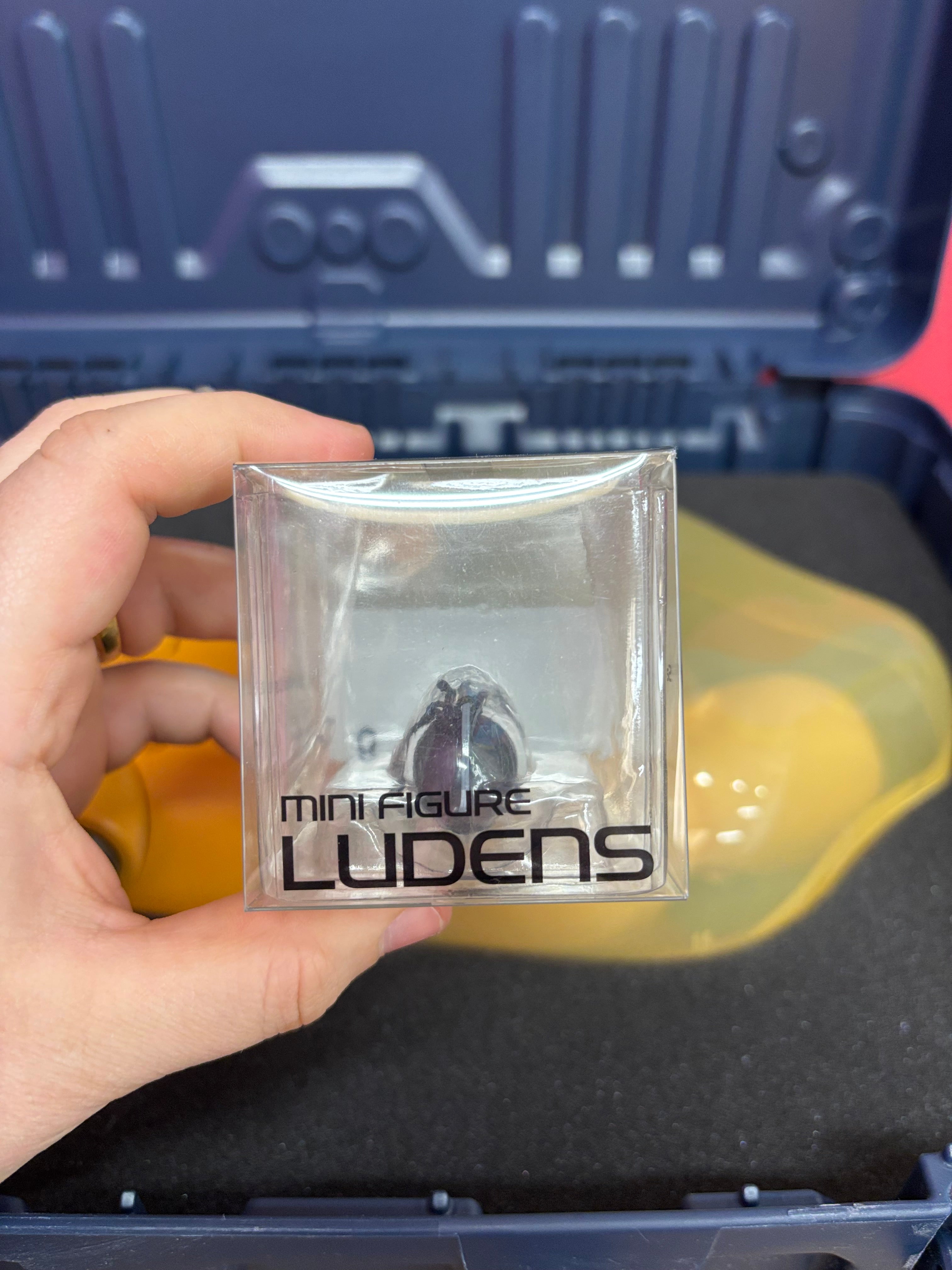 Death Stranding Collector's Edition Replica of BB Pod