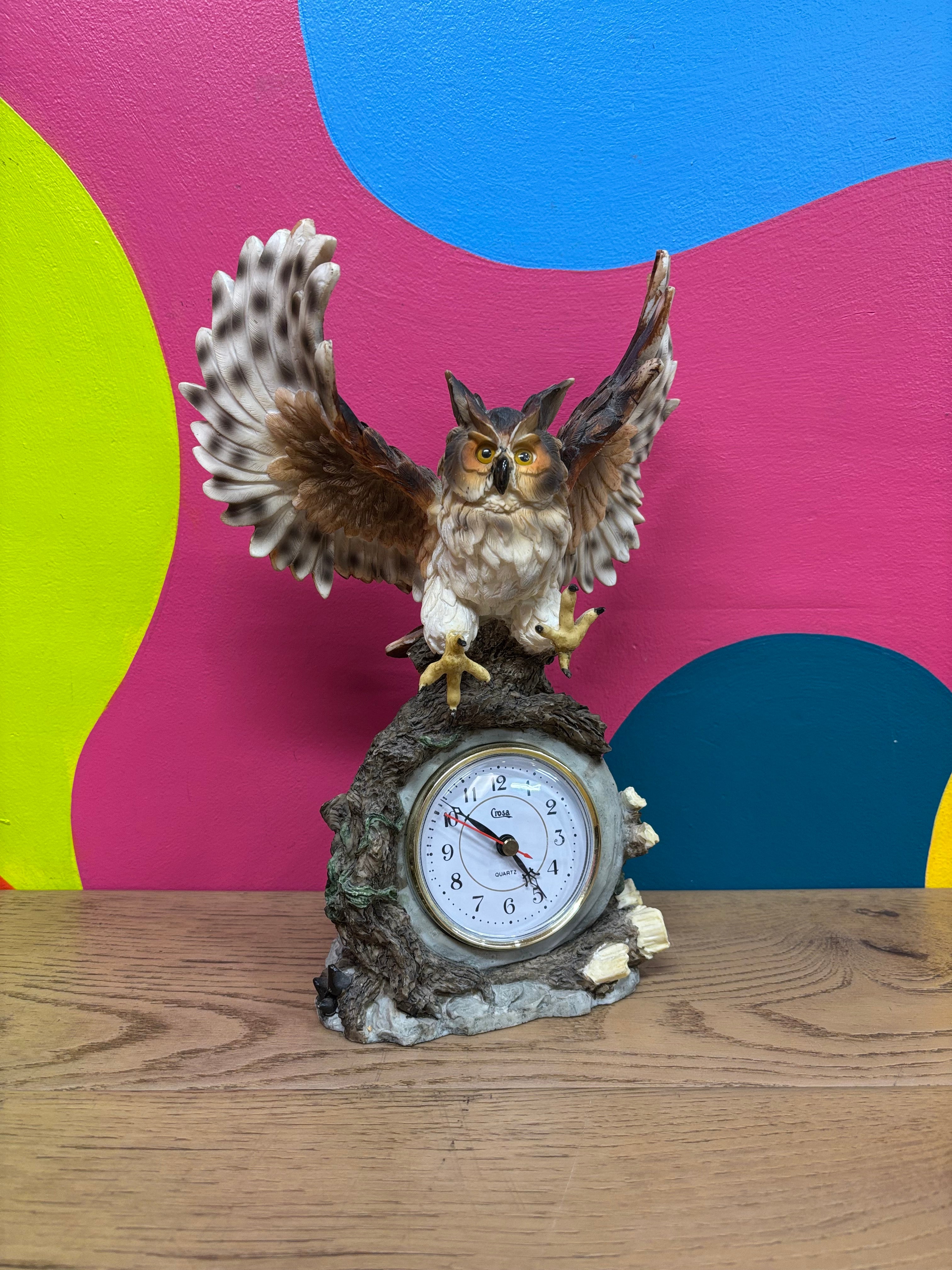 Flying Owl Clock