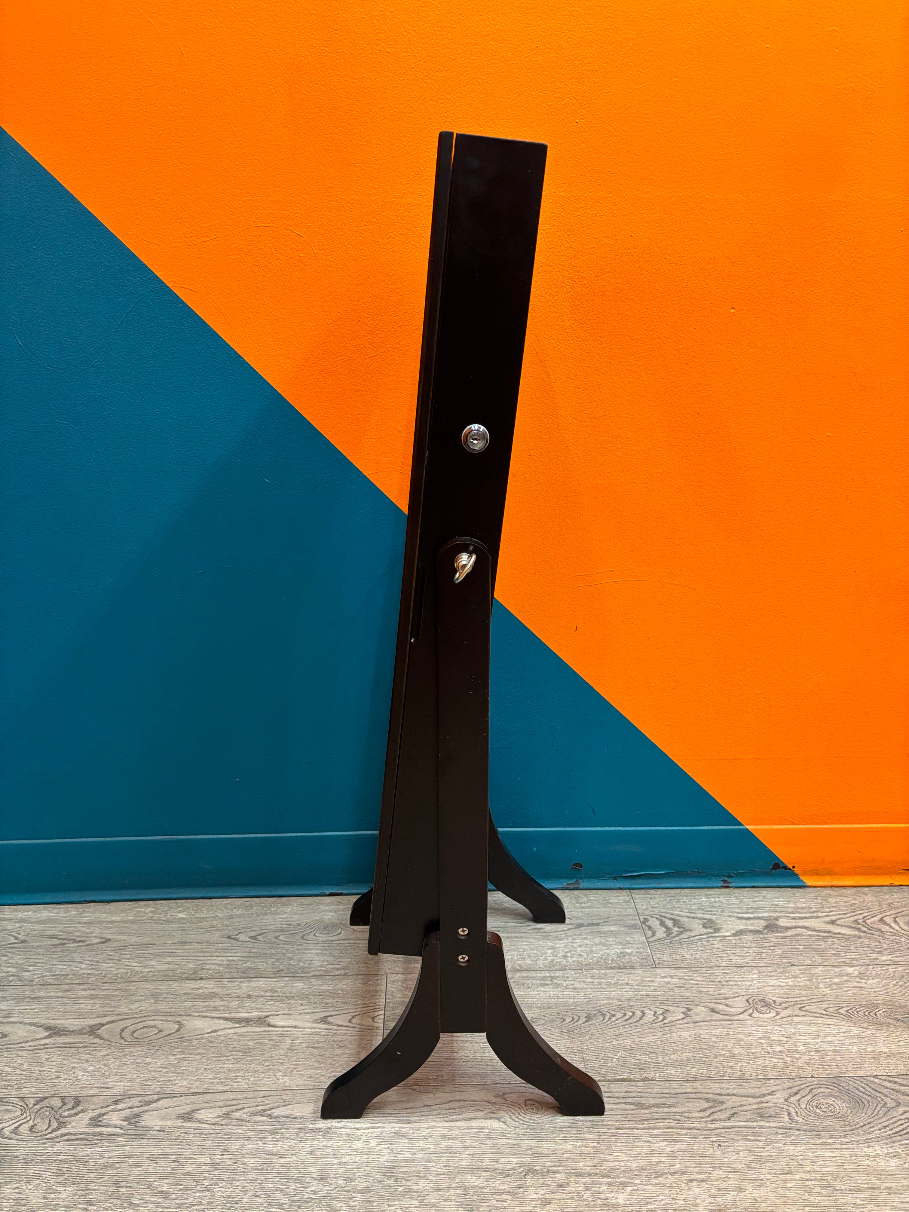 Small Mirror Jewelry Organizer