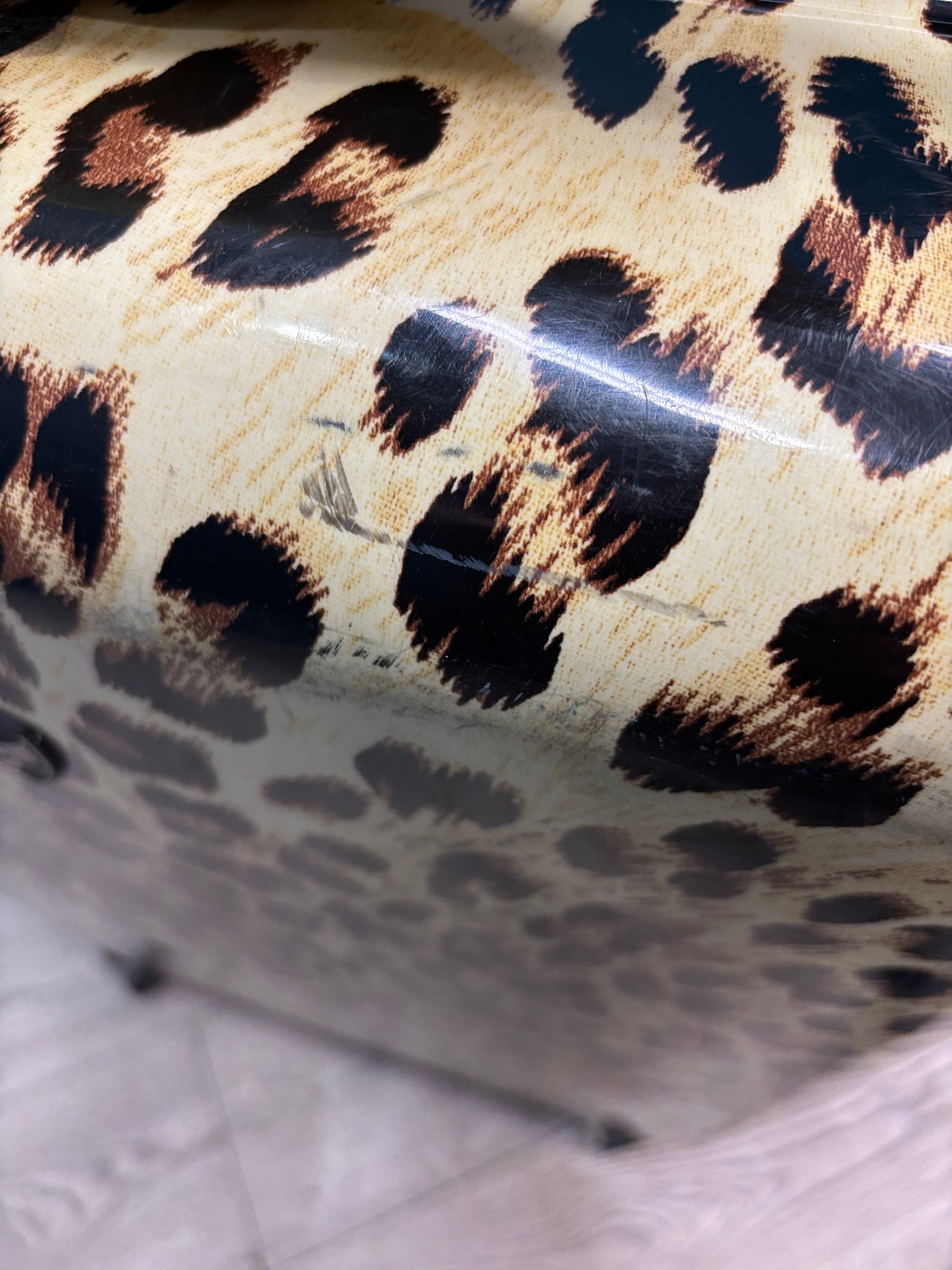 HEYS Leopard Fashion Spinner Luggage