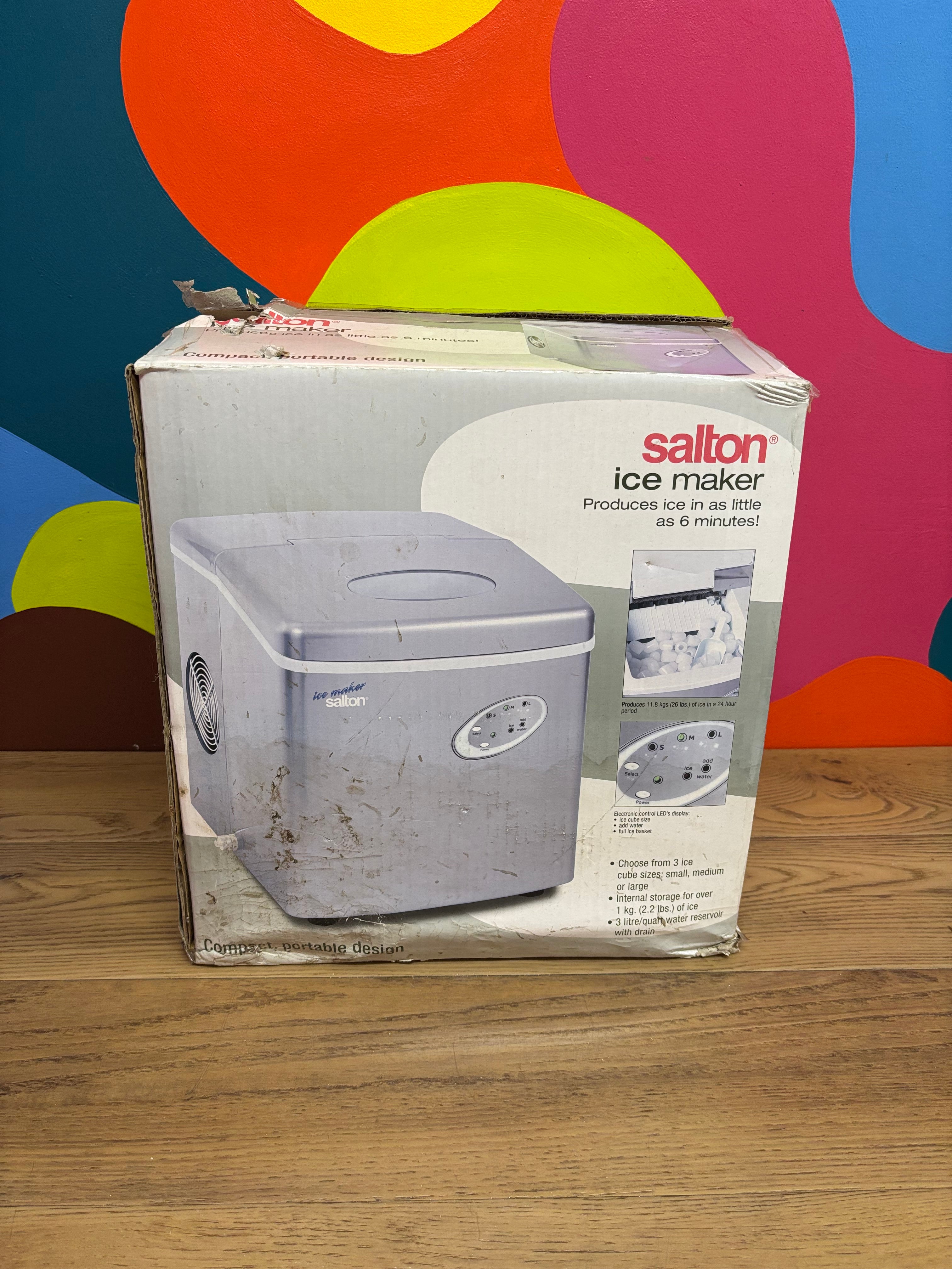 Salton Ice Maker