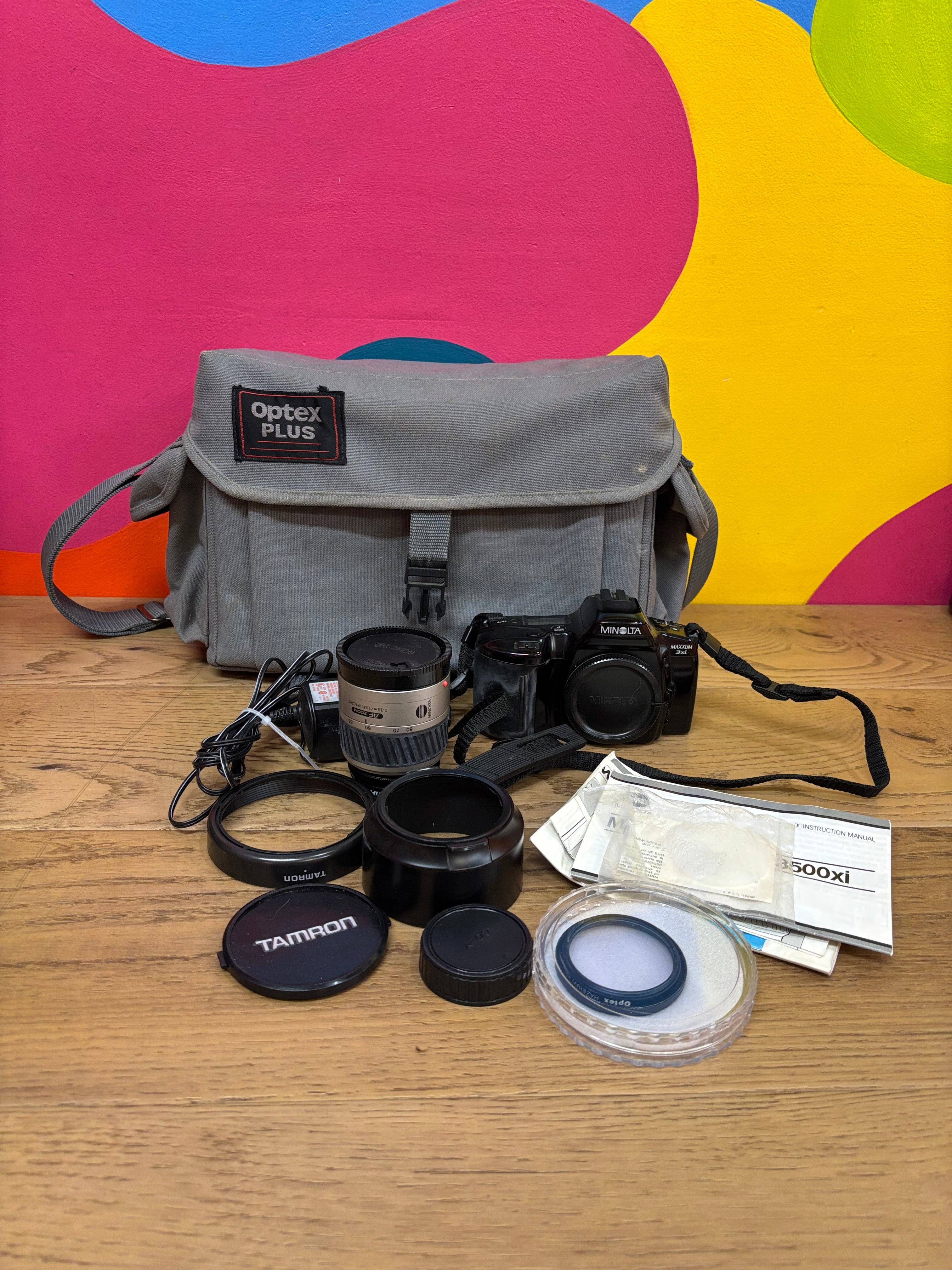 Minolta Maxxum 3Xi Camera Bundle