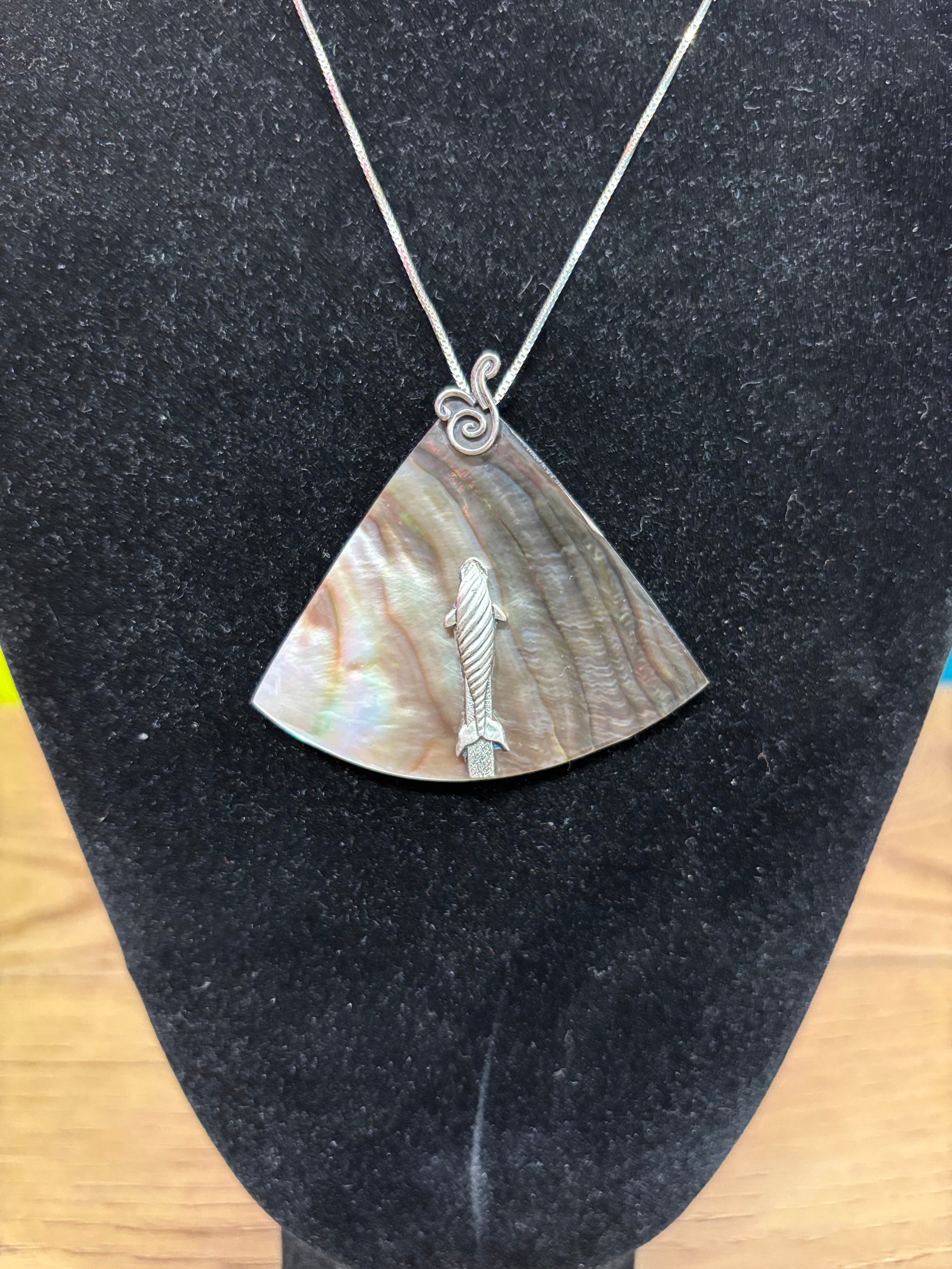 Silver Shell Pendant Necklace with Small Fish