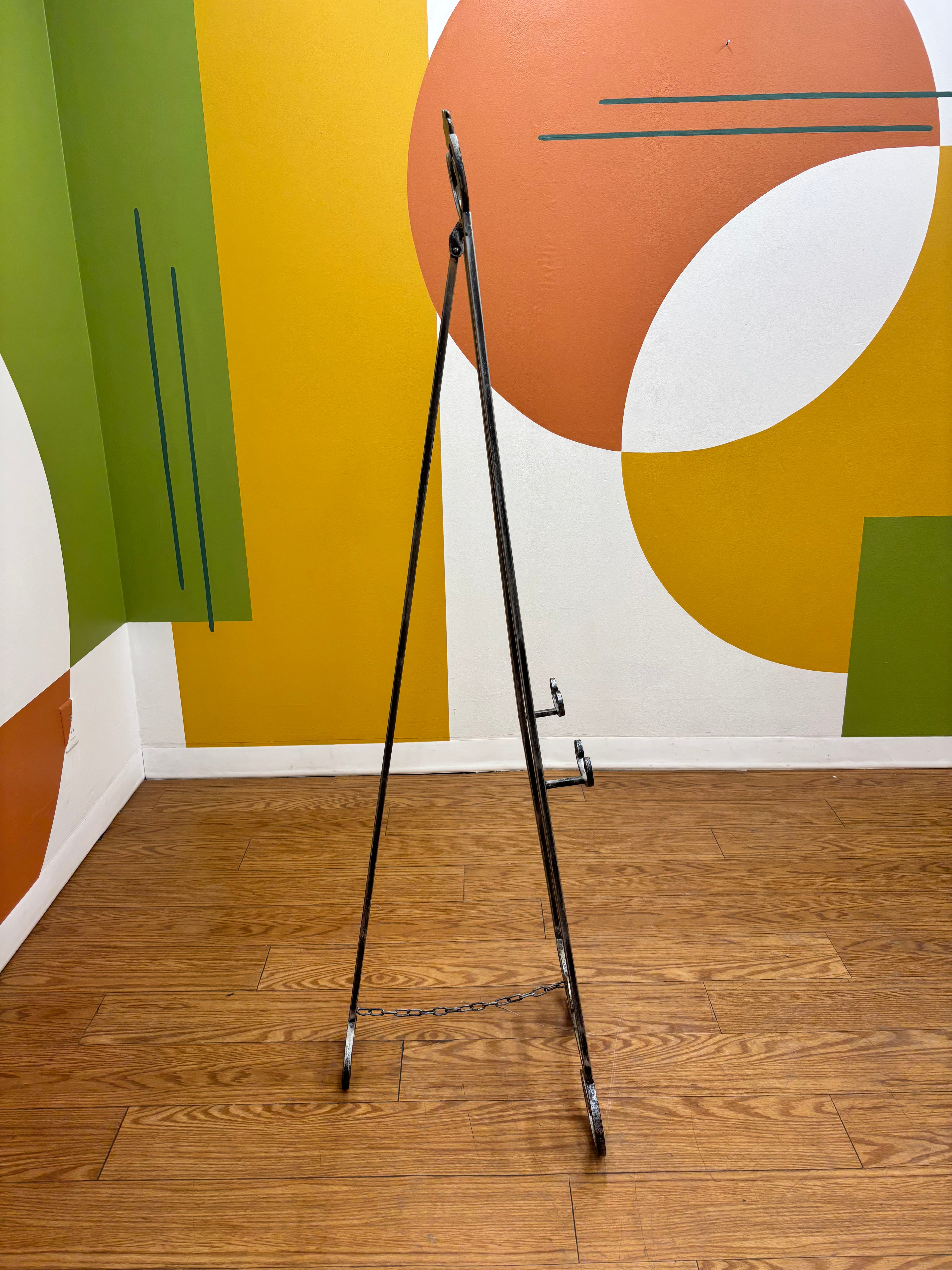 Metal Floor Easel