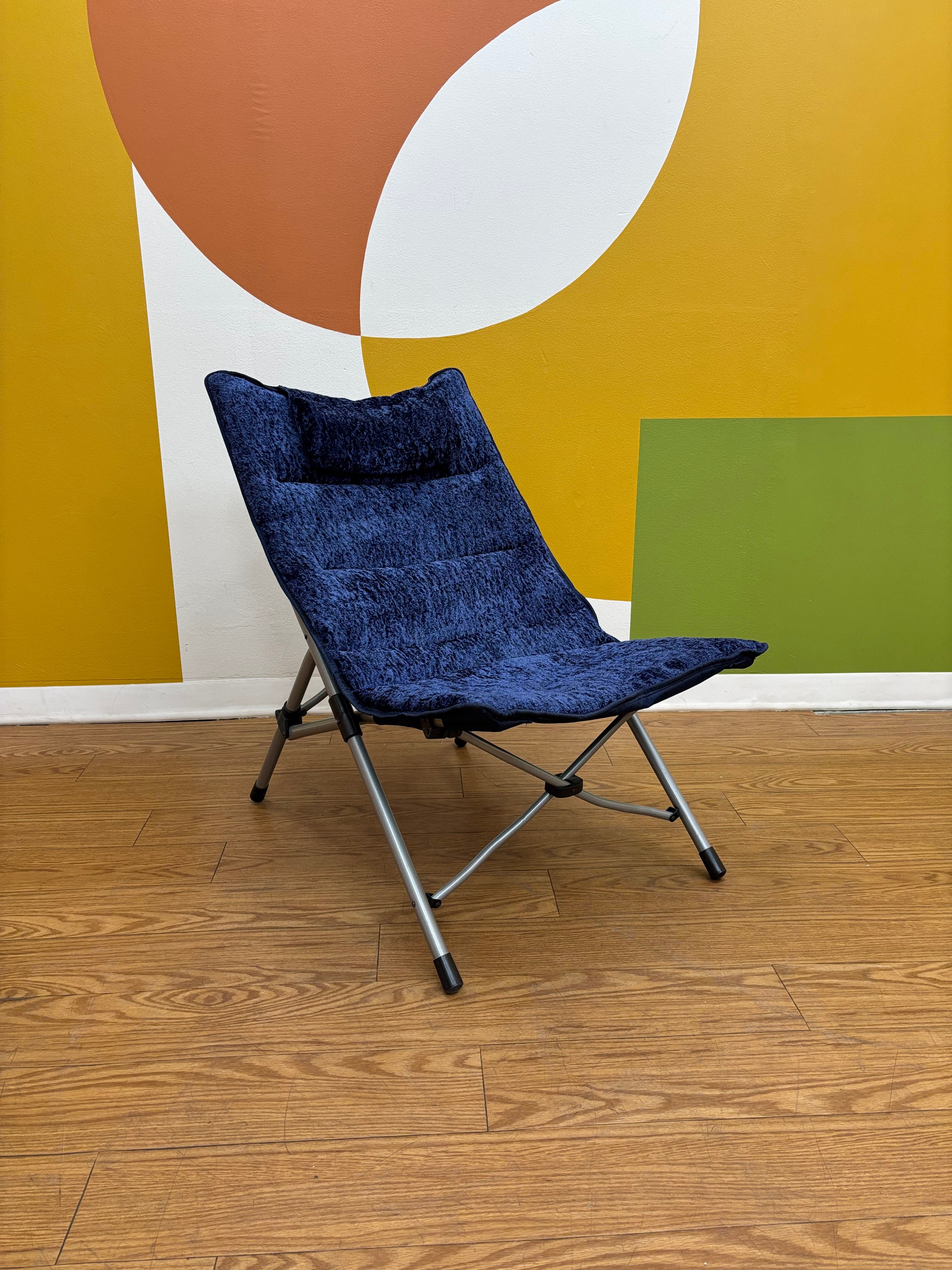 Folding Lounge Chair