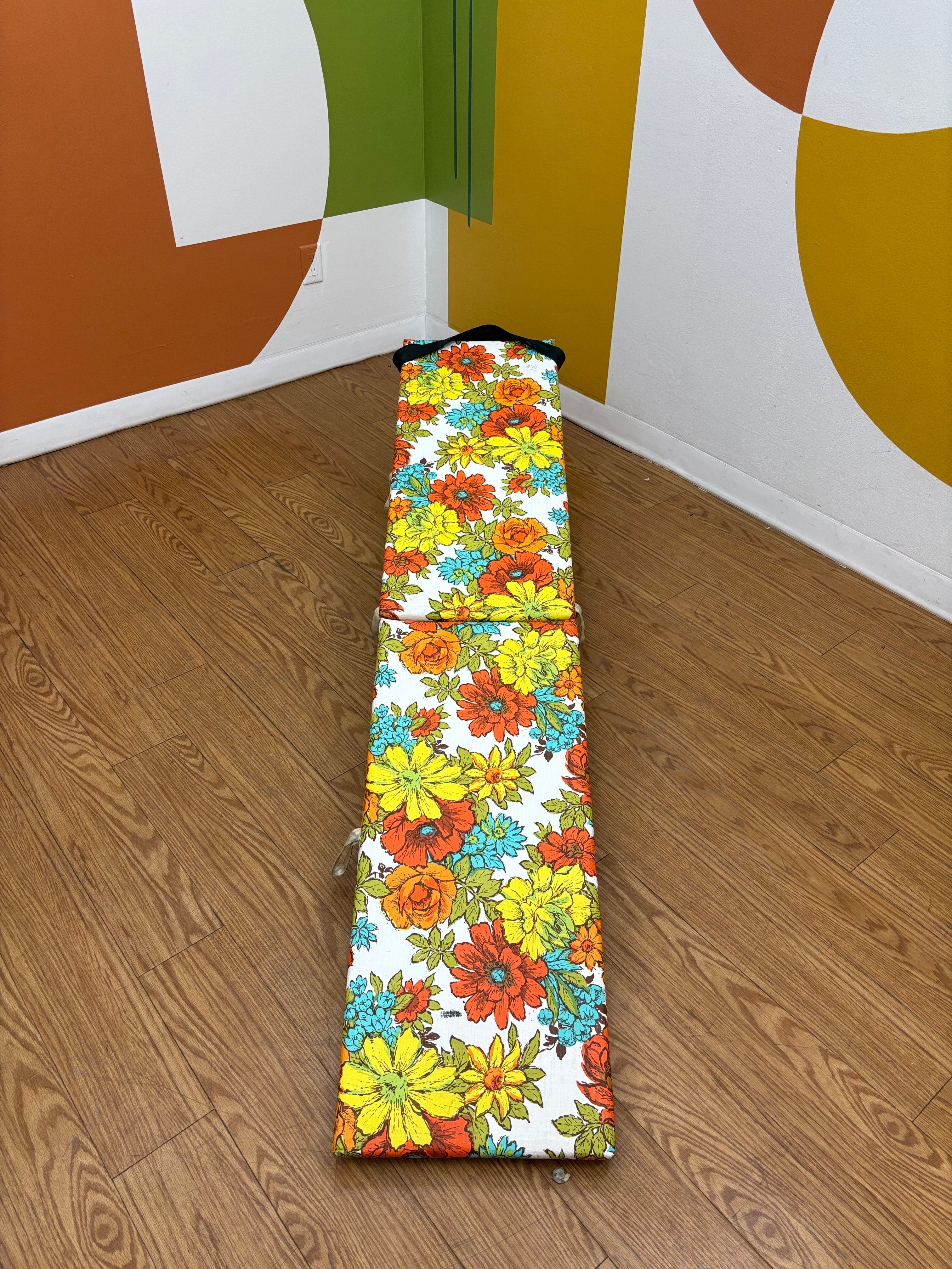 Floral Sun Lounger