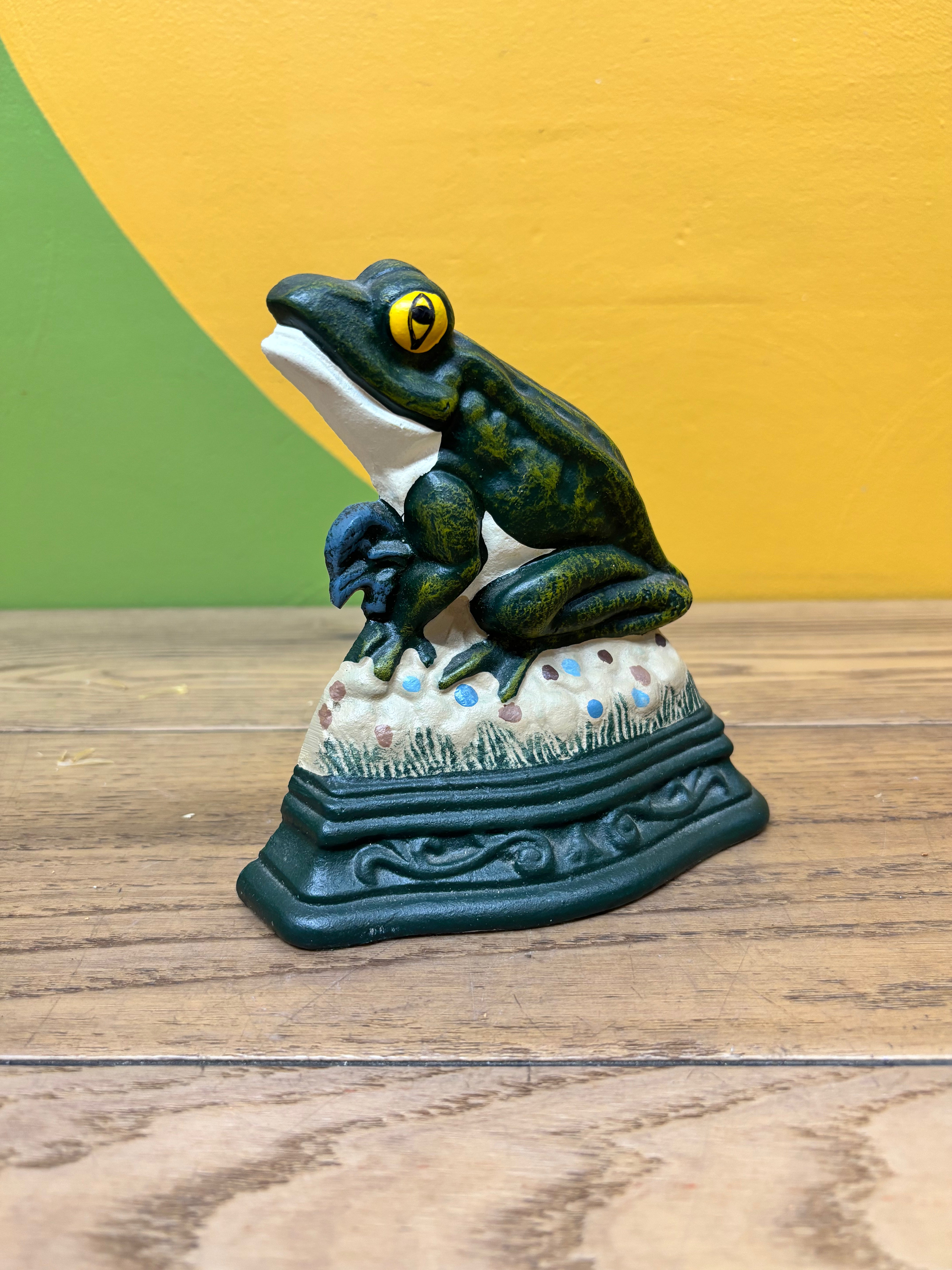 Painted Cast Iron Frog Door Stopper