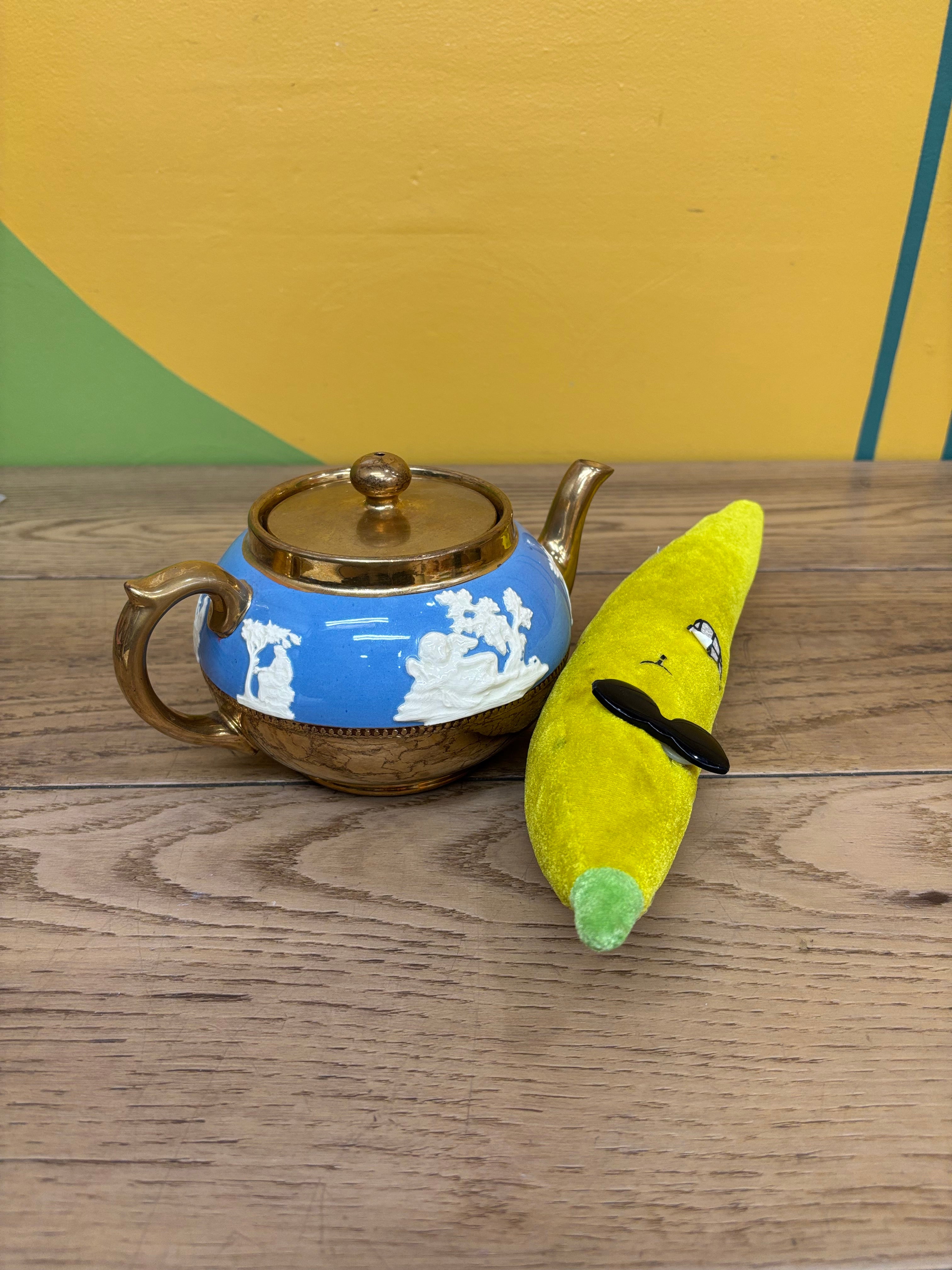 Gibsons & Sons Earthenware Teapot