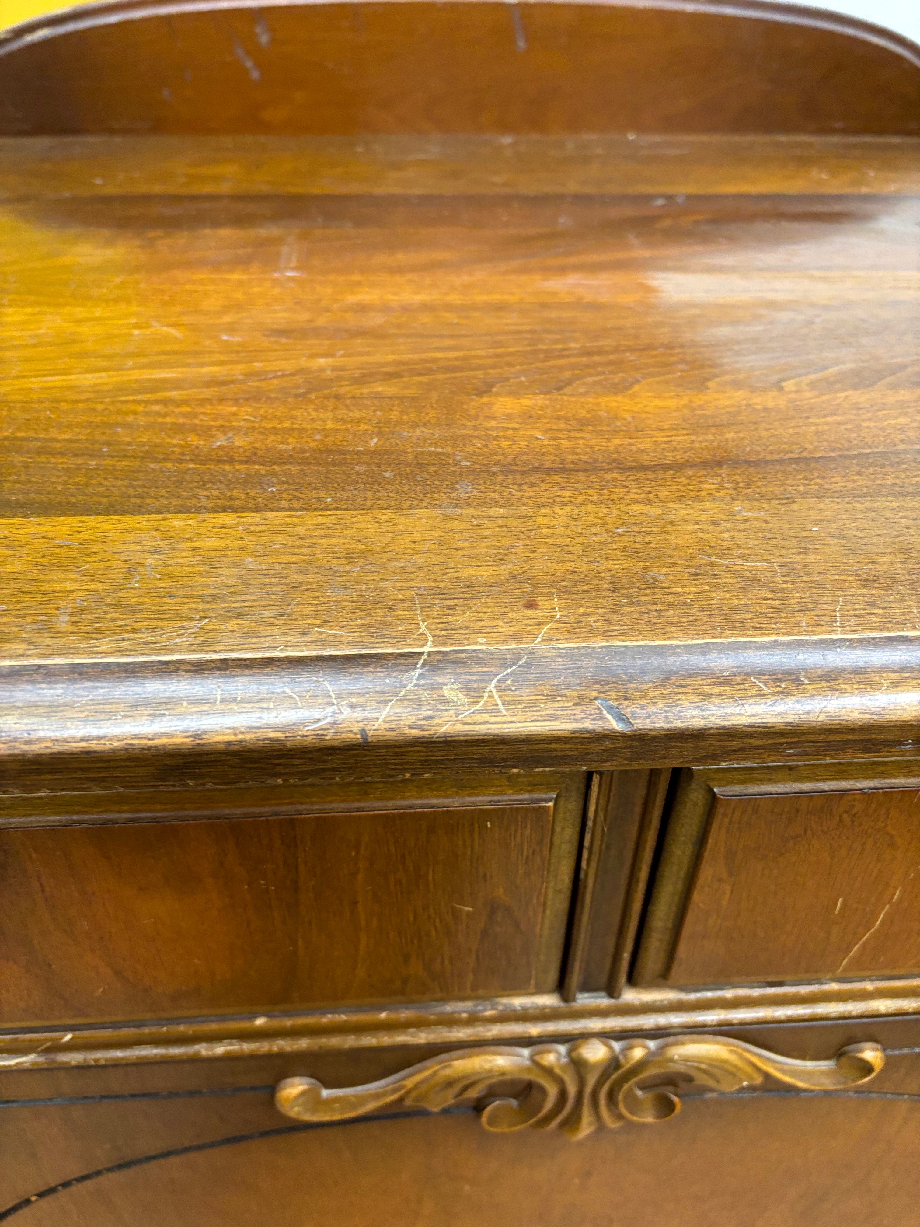 Wood Dresser