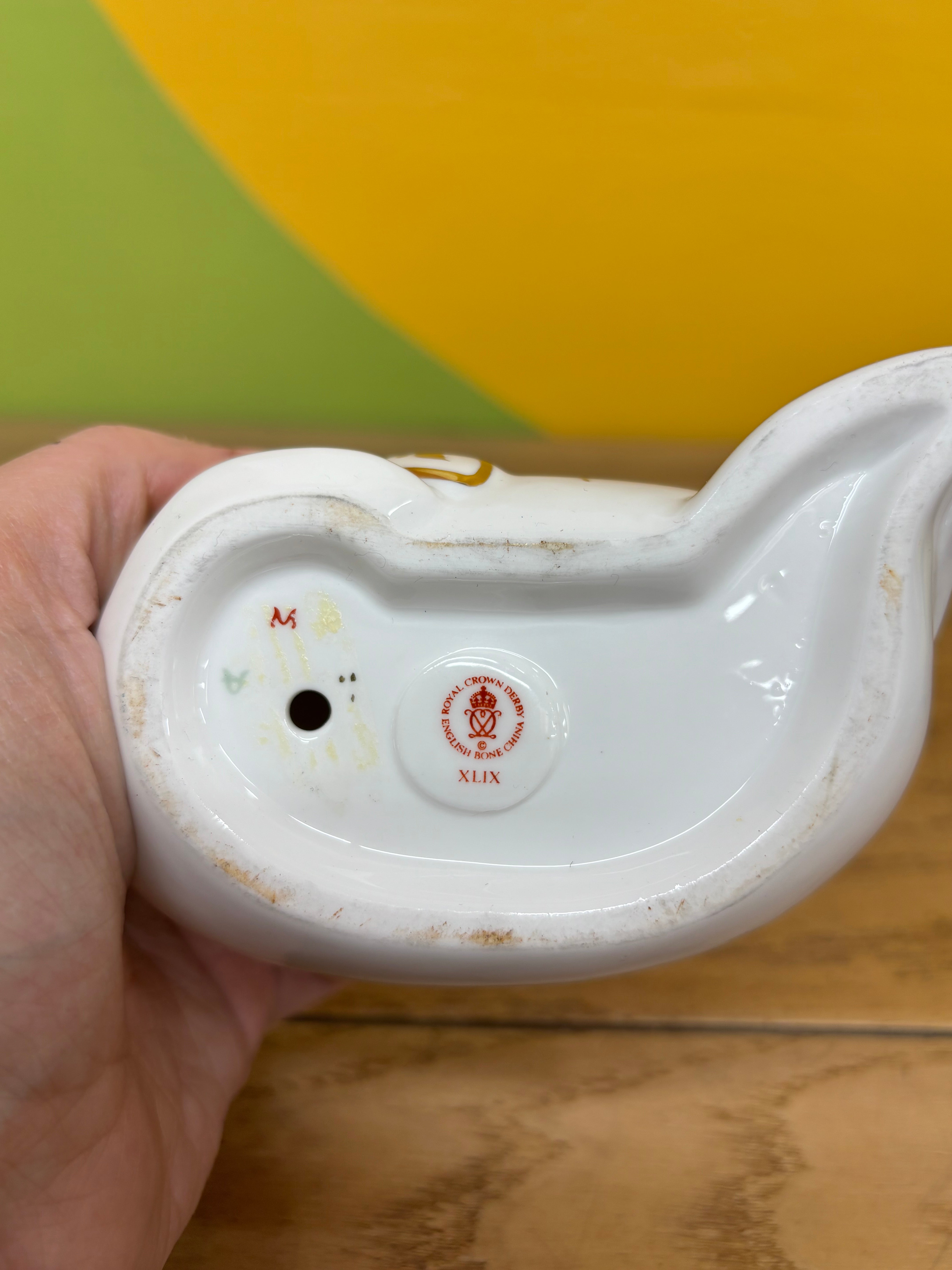 Royal Crown Derby Seal Paperweight