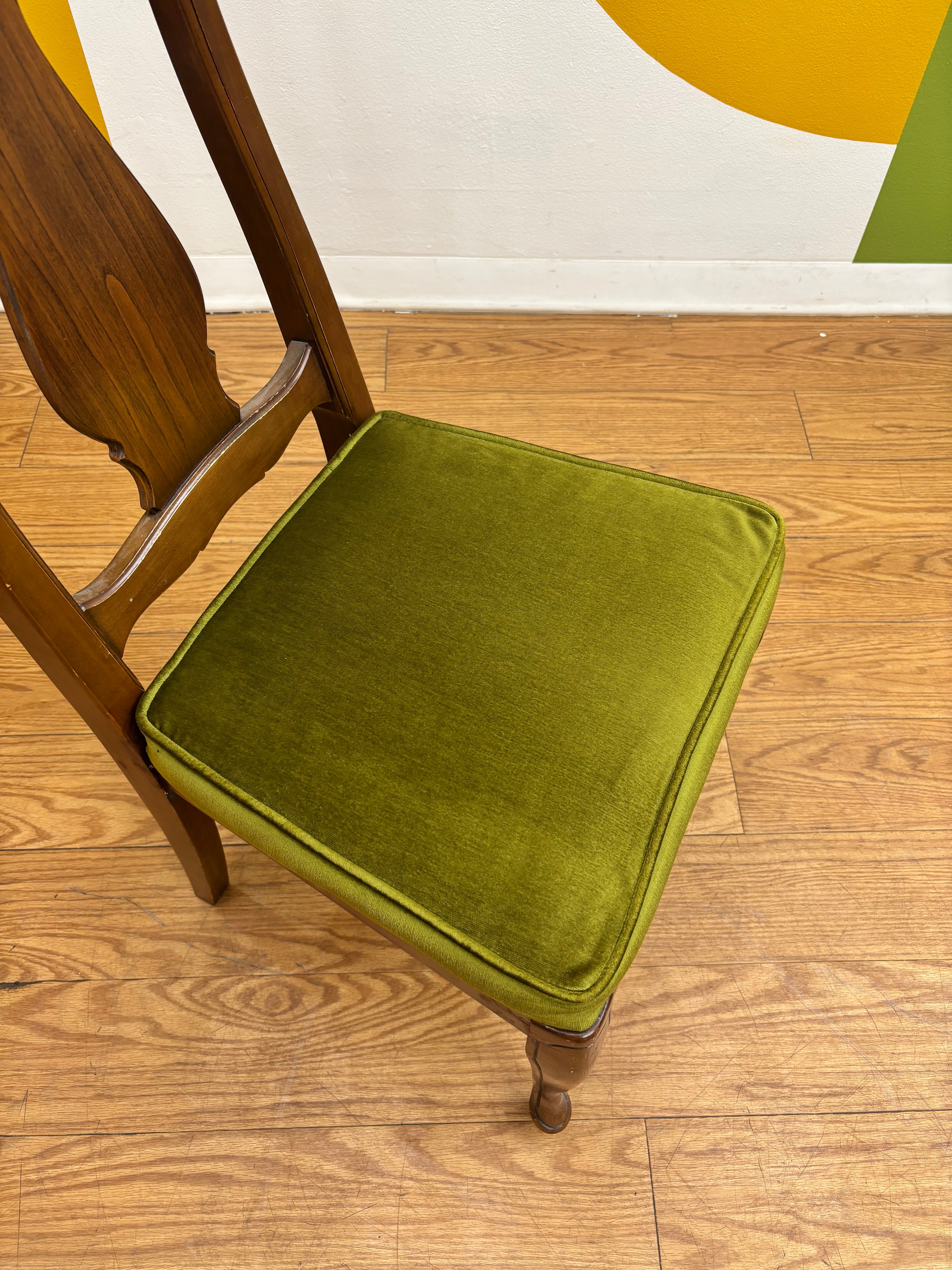 Green Velvet Dining Chair (4)
