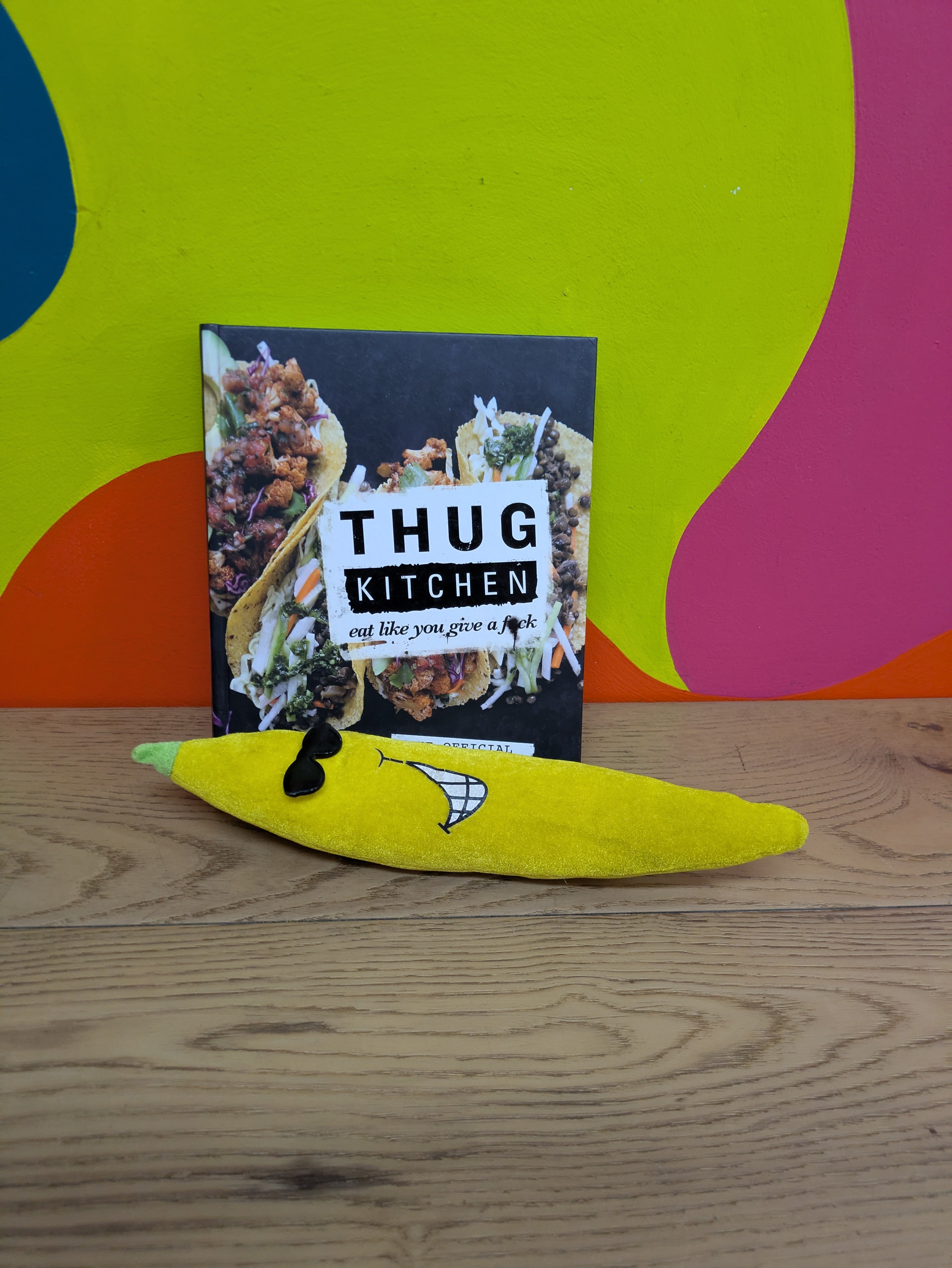 Thug Kitchen: The Official Cookbook: Eat Like You Give a F*ck