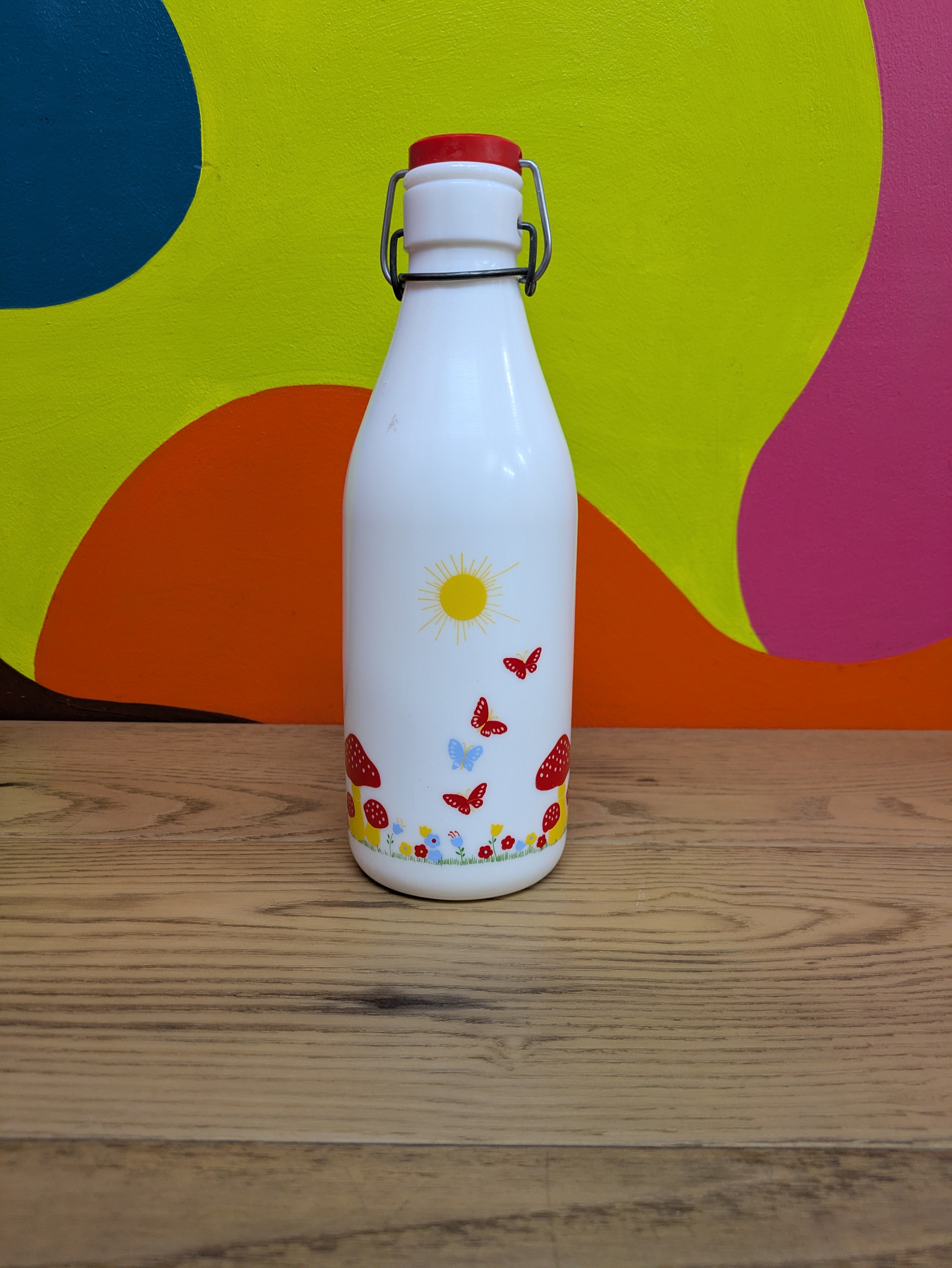Cerve Italy Milk Bottle